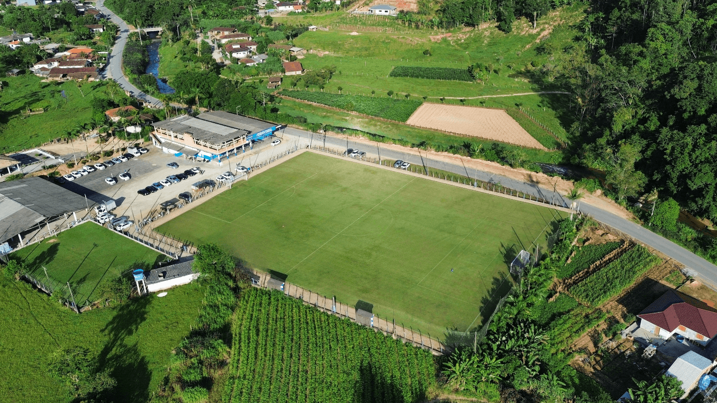 Rachadel e SERAC lideram o Campeonato Municipal Cerej de Antônio Carlos