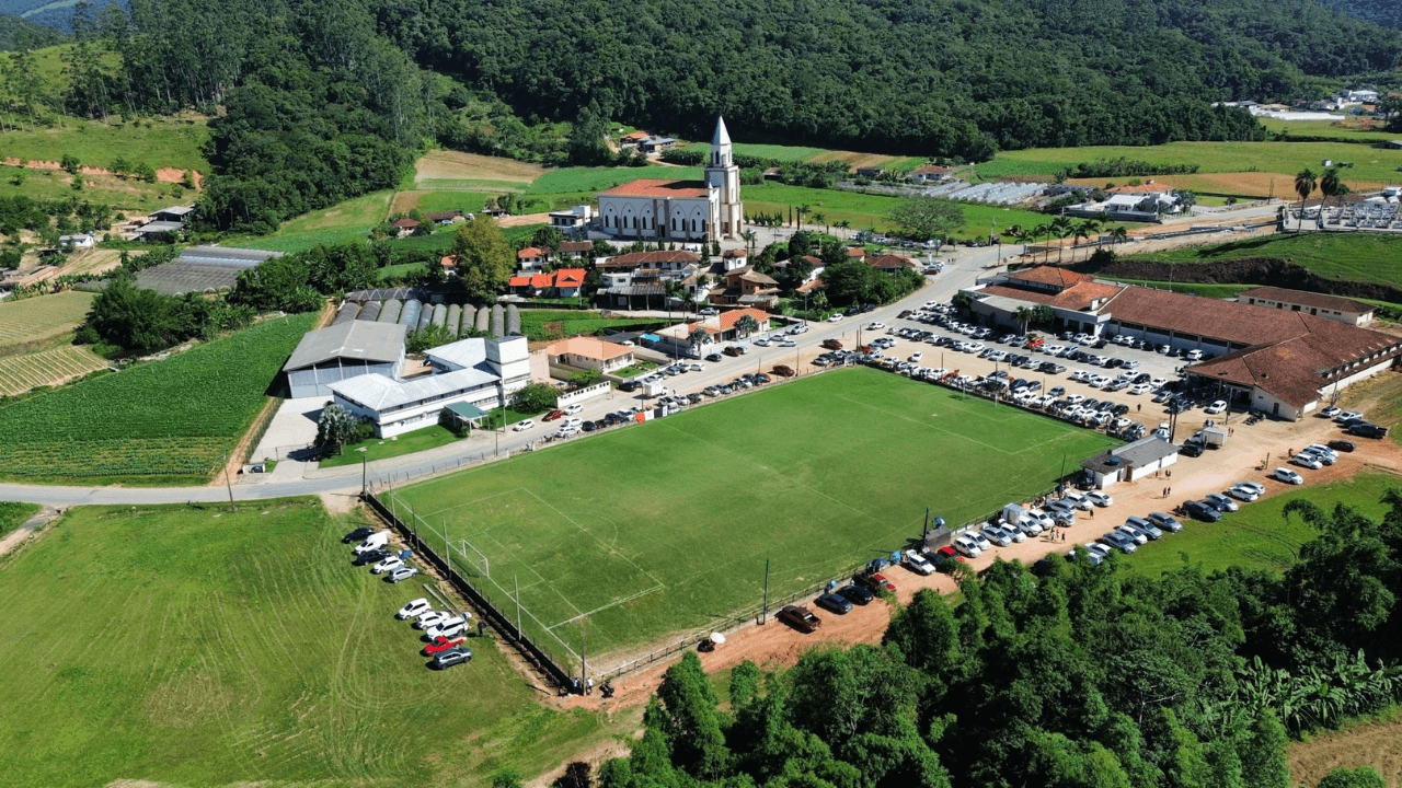 Antônio Carlos venceu nas duas categorias do Municipal Cerej 2026
